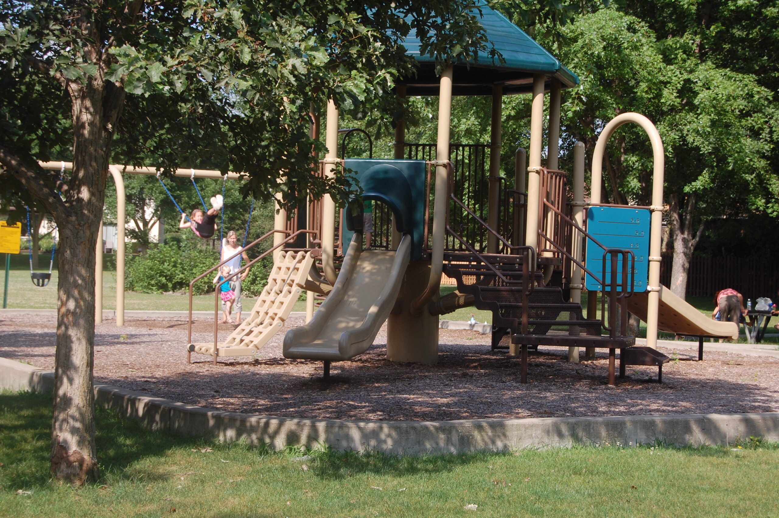 Willow Park playground